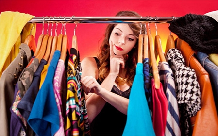Топ-10 способов сэкономить на покупке одежды